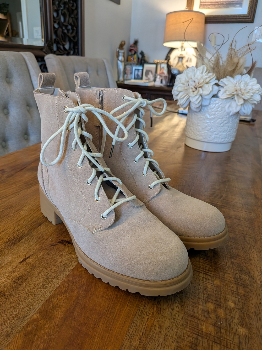 Cole Haan Camea Womens Combat Boots 9.5 B Sesame Suede Lace Up Side Zip W25397